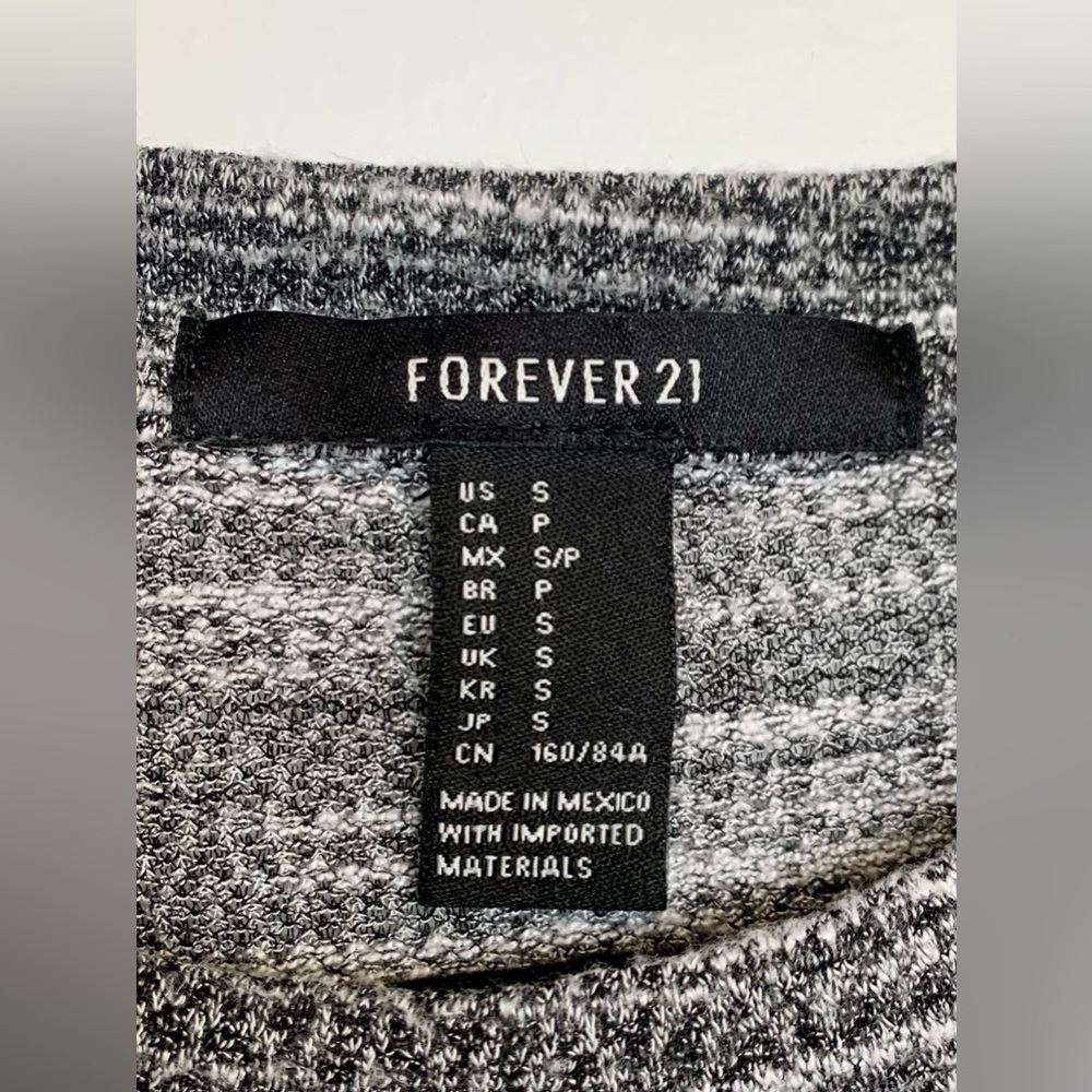 Heathered Grey  Long-Sleeve T-Shirt - Picture 3 of 3